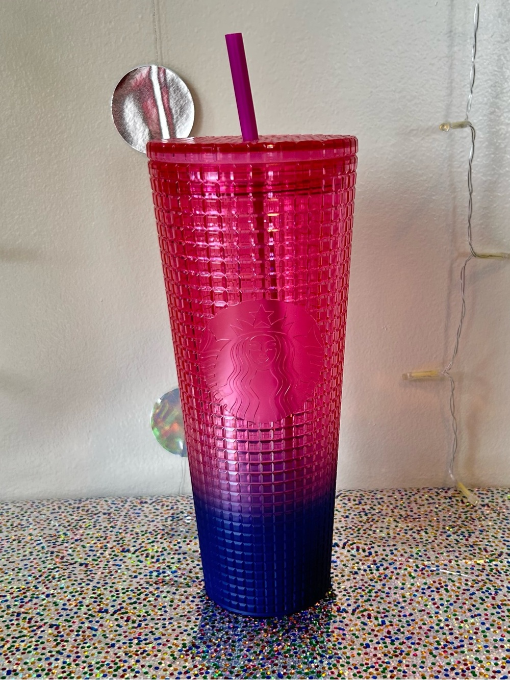 NWT Starbucks Venti Grid Tumbler Ombre Iridescent 24oz Iced Coffee Tea Pink Blue